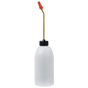 Afa - Oliatore a pressione in plastica e cannuccia in ottone 100g