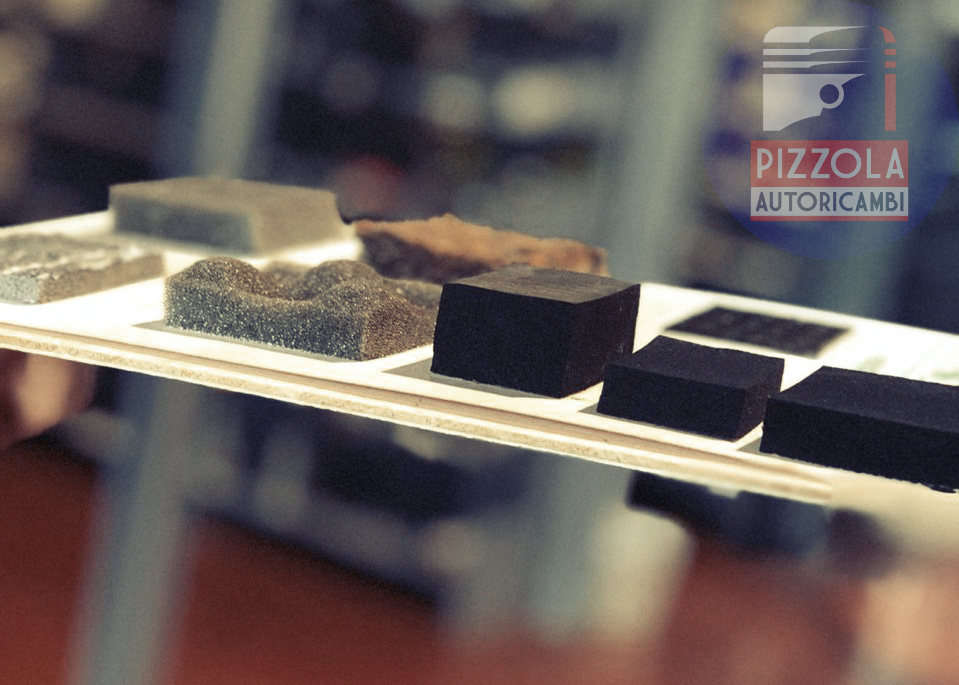 Pizzola Autoricambi - Materiale Isolante